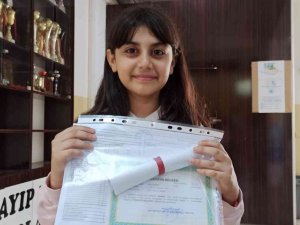 Düzce’de 73 Bin Öğrenci Karne Heyecanı Yaşadı