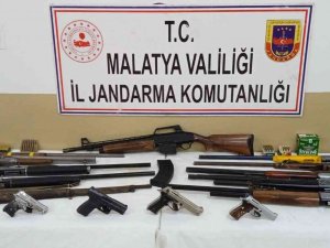 Jandarmadan Silah Operasyonu