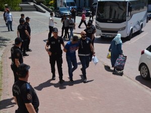 Sinop’taki Dolandırıcılık Operasyonunda 5 Zanlı Tutuklandı