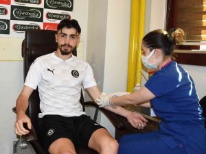 Manisa Fk’lı Futbolcular Sağlık Kontrolünden Geçti