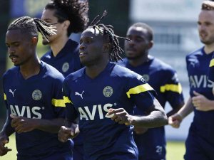 Fenerbahçe’de Bruma İlk Antrenmanına Çıktı