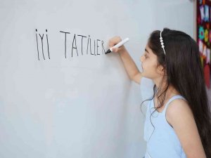 Erzincan’da 41 Bin 517 Öğrenci Karne Heyecanı Yaşadı