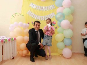 Ahlat’ta 10 Bin 910 Öğrenci Yaz Tatiline Girdi