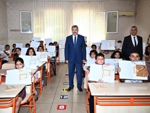 Osmaniye’de 135 Bin Öğrenci Karne Heyecanı Yaşadı