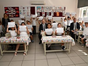 Mersin’de 406 Bin 912 Öğrenci Karne Heyecanı Yaşadı