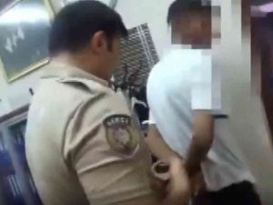 Okula Giren Hırsız, Müdürün Odasında Yakalandı