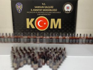 Kargo Paketinden 95 Şişe Kaçak Viski Ele Geçirildi