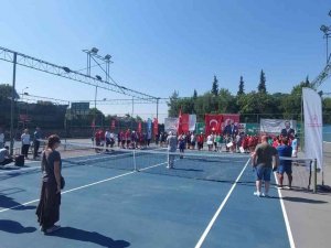 Anadolu Yıldızlar Ligi Tenis Çeyrek Final Müsabakaları Başladı