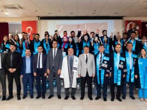 Kayü Yeşilhisar Myo’da Mezuniyet Coşkusu