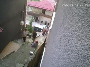 Merdivende Yengesine Pusu Kurarak Silahla Ağır Yaralayan Zanlı Tutuklandı