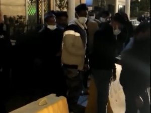 Taciz İhbarına Gittiler, Kaçak Göçmenleri Yakaladılar