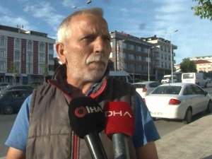Açılan Kapağı Kapatmak İçin Aracından İndi, Faciadan Son Anda Dönüldü