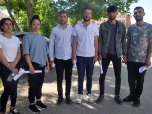 Yüksekova’da Yks Heyecanı Başladı