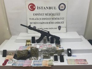 Pendik’te Uyuşturucu Ticareti Yapılan İş Yerine Operasyon