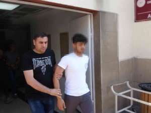 Gençlerin Kavgasında Kan Aktı: 1 Ölü