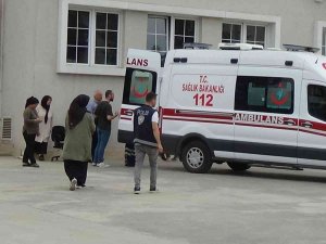 Sınav Merkezinde Merdivenlerden Düşen Öğrenci Hastanelik Oldu