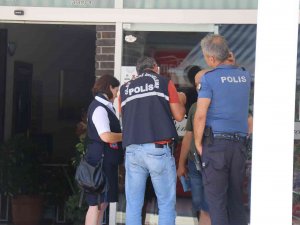 Hollanda Uyruklu Turist Otel Odasında Ölü Bulundu