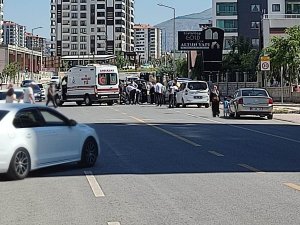 Malatya’da Otomobille Çarpışan Bisikletli Ağır Yaralandı