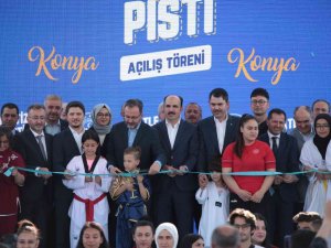 Bakan Kasapoğlu Ve Bakan Kurum Atletizm Pisti’nin Açılışını Gerçekleştirildi