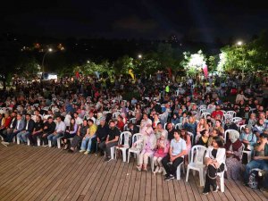 Başakşehirli Gençlere İlmek İlmek Müzik Sevgisi İşleniyor