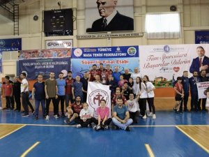 Adana Çiltar Masa Tenisi İ̇htisas Kulübü Türkiye Şampiyonu Oldu