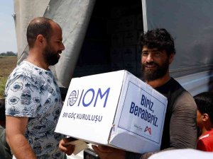 Mevsimlik Tarım İşçilerine Hijyen Kolileri Dağıtıldı