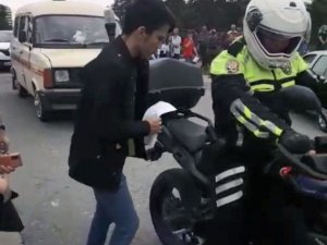 Polisler Yine Sınava Girecekler İçin Seferber Oldu