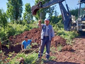 Su Hattından Çıkan 2 Metrelik Kunduz Şaşırttı
