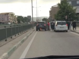 Bursa’da Yol Verme Kavgasında Ortalık Meydan Muharebesine Döndü