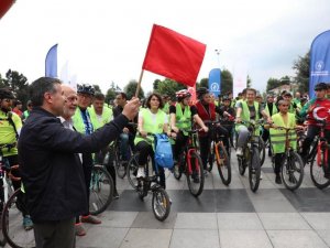 Düzce 7. Bisiklet Baharında Yüzlerce Pedal Döndü