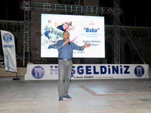 Didimliler Babalar Günü’nü Açık Hava Sineması İle Kutladı