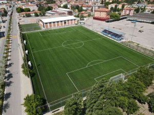Tomarza Kapalı Spor Salonu Ve İ̇lçe Stadı Yenilendi