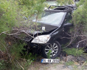 Artvin'de Trafik Kazası 3 Ölü, 2 Yaralı