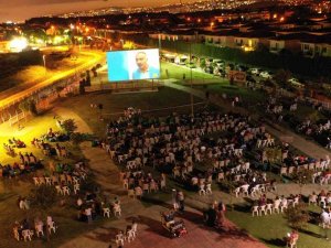 Kartepe’de Yazlık Sinema Sezonu Başladı