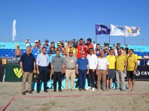 Ayvalık’ta Plaj Voleybolu Vw Beach Pro Tour Balıkesir Futures Şampiyonası Sona Erdi