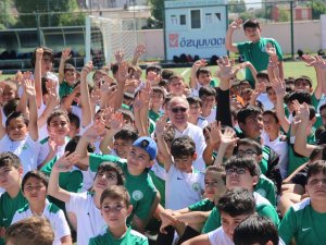 Yaz Spor Okullarında Minik Sporcular Geleceğe Hazırlanıyor