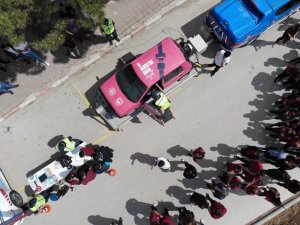 Kazalara Karşı Emniyet Kemeri Simülasyon Aracı İle Eğitim