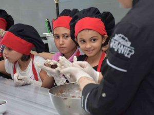 Gaziantep’te Çocuklar İçin Yaz Kursları Başladı