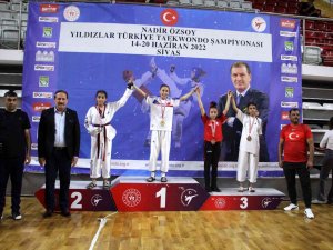Sivas’ta Düzenlenen Tekvando Şampiyonası Sona Erdi