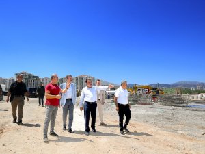 Gürkan Ve Tüfenkci, 100. Yıl Kent Parkında İncelemelerde Bulundu