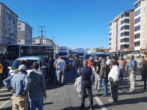 Otomobilin Çarptığı Çocuk Hayatını Kaybetti