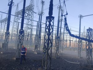 Van’daki Trafo Yangını 6 Saatte Söndürüldü