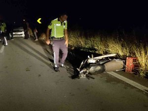 Bursa’da Otomobil Motosikletle Kafa Kafaya Çarpıştı: 1 Ağır Yaralı