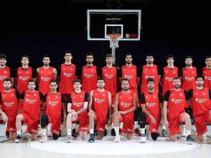 A Milli Erkek Basketbol Takımı, Büyük Britanya Maçı Hazırlıklarına Başladı