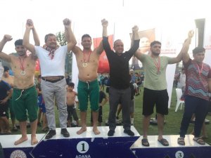 Ceyhanlı Güreşçiler 8 Madalya İle Döndü
