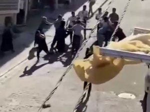 Ev Sahibi İle Kiracının Kavgasında Ortalık Savaş Alanına Döndü