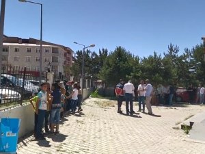 Muradiye’de 4 Büyüklüğünde Deprem