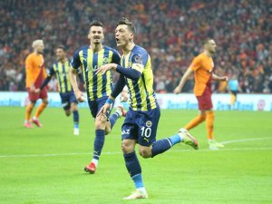 Fenerbahçe’de Mesut Özil Bilmecesi