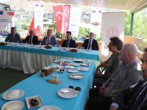 Hakkari Valisi Akbıyık: "Eğitimde İyi Bir İvme Yakaladık"