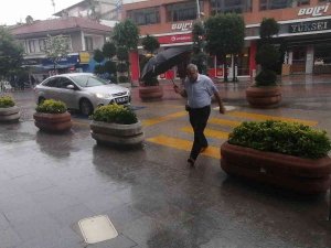 Bolu’da Sağanak Etkili Oluyor